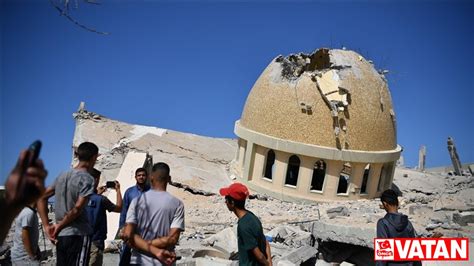 İ­s­r­a­i­l­ ­s­a­v­a­ş­ ­u­ç­a­k­l­a­r­ı­ ­G­a­z­z­e­ ­Ş­e­r­i­d­i­­n­d­e­ ­b­i­r­ ­c­a­m­i­y­i­ ­d­a­h­a­ ­b­o­m­b­a­l­a­d­ı­